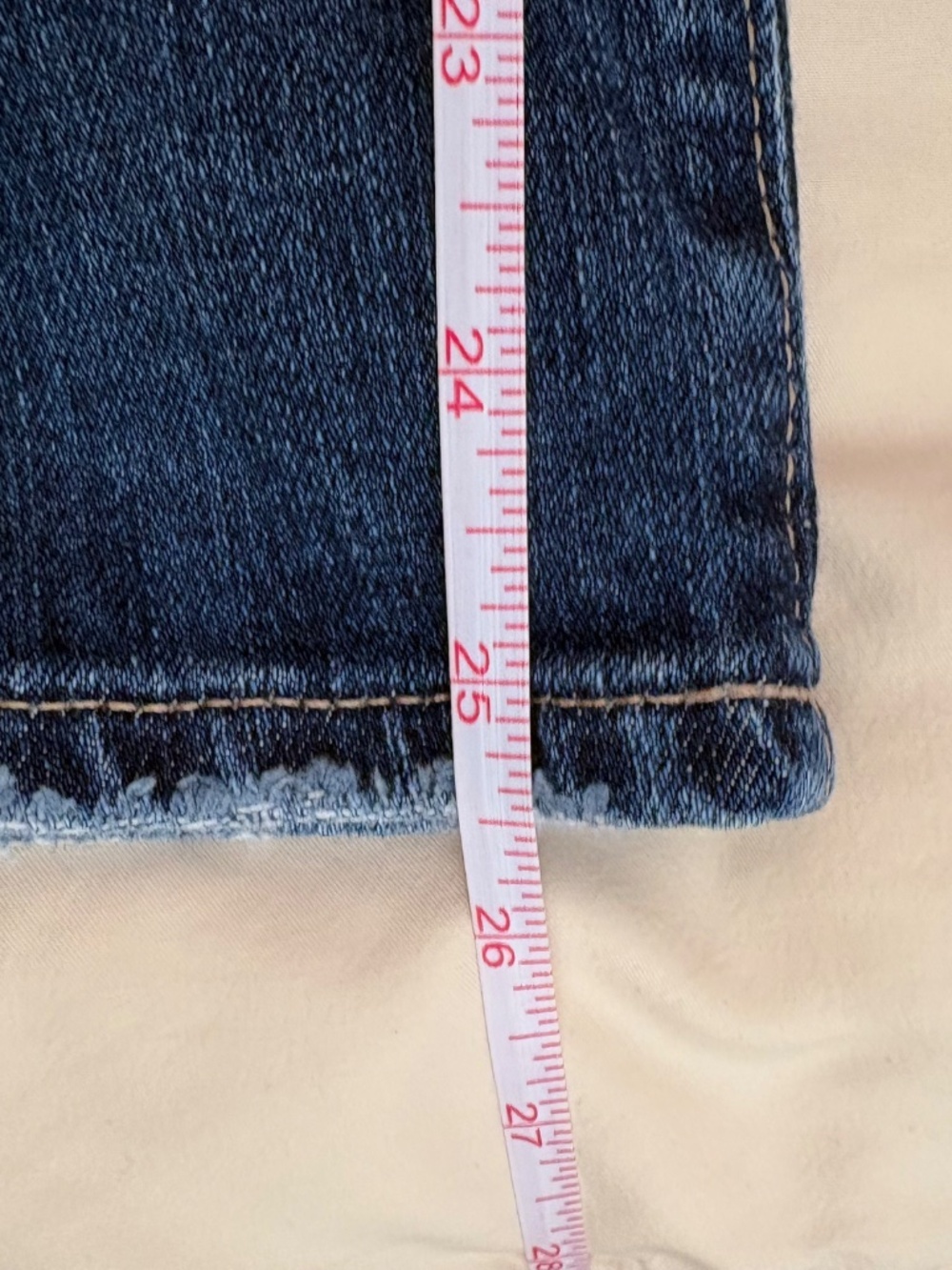 AG-ED “Saige” Mid Rise Wide Leg Crop Jean Size 28 Indigo Wash Japanese Fabric - Picture 8 of 8